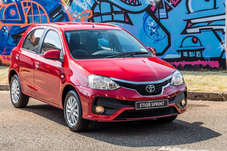  Toyota Etios Hatchback Sprint 2017 года  (ZA) (фото 23 из 33)